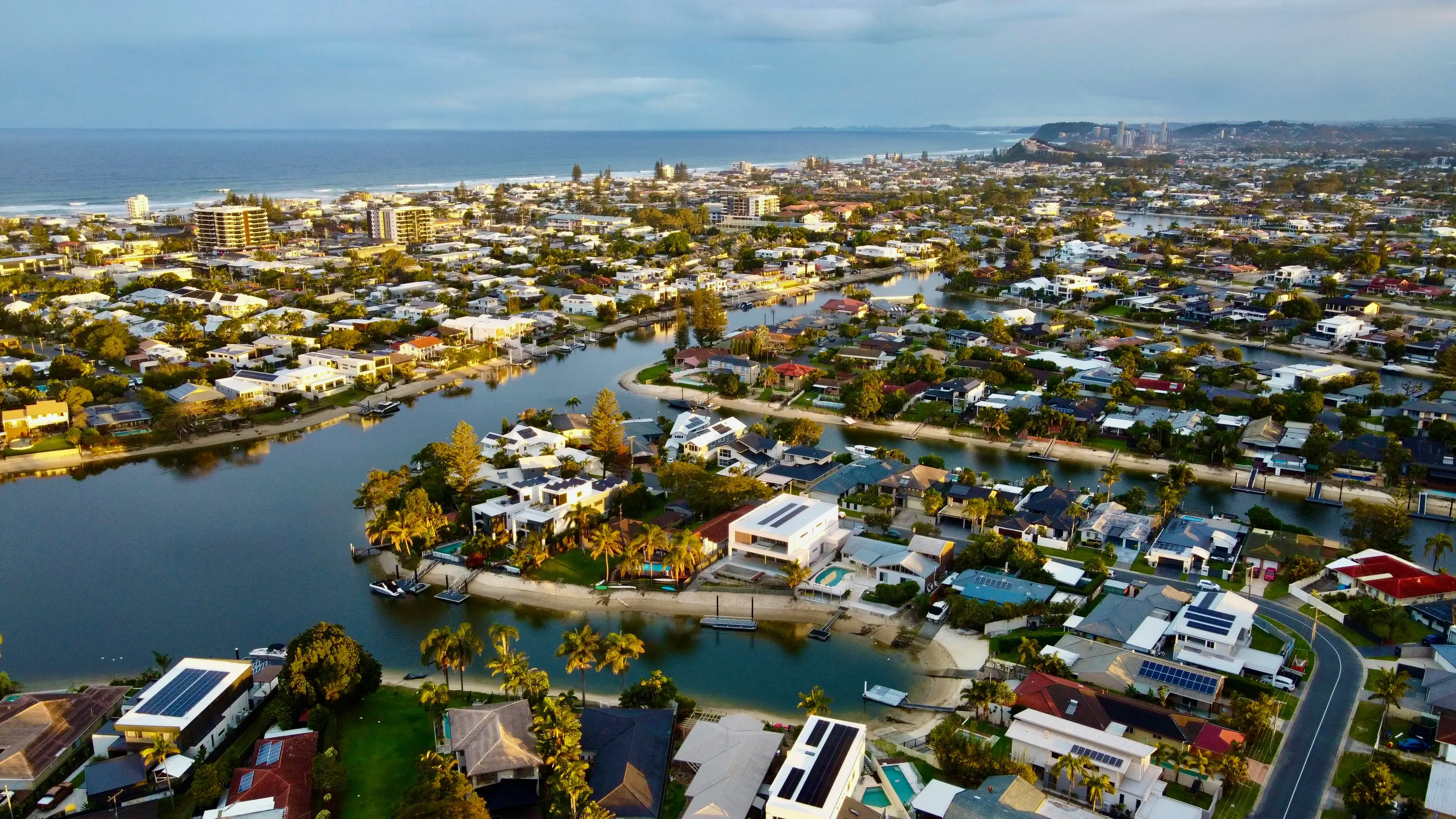 Why Queensland Homes Love Plaster